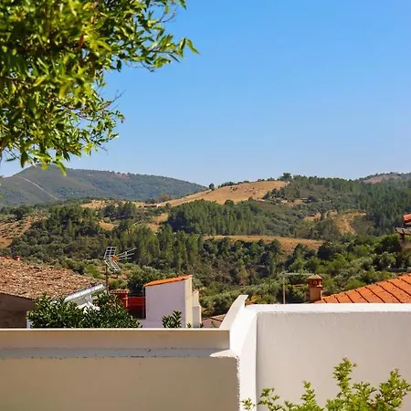 El Patio De Naranjos Guadalupe (Extremadura)
