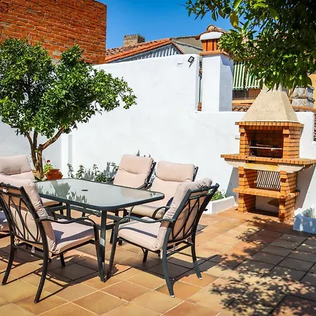 El Patio De Naranjos