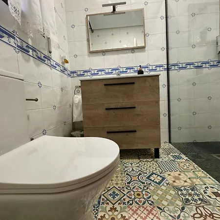 El Patio De Naranjos *