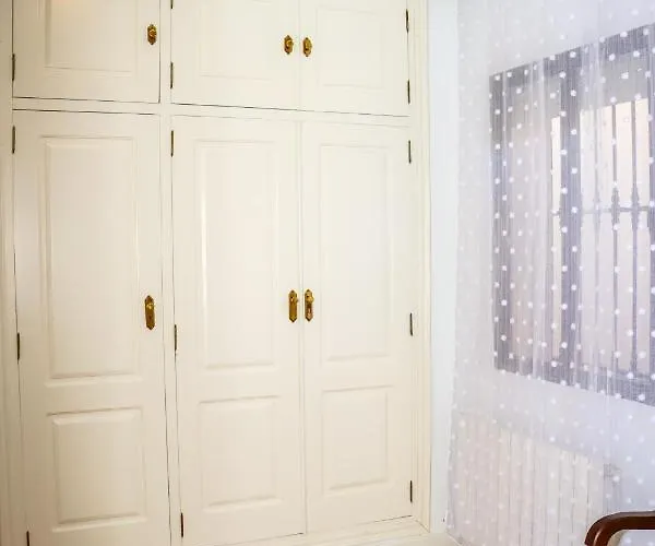 El Patio De Naranjos * Guadalupe (Extremadura)